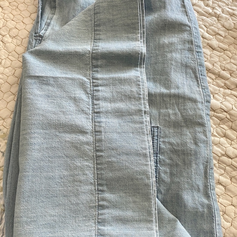 Madewell Women's Light Blue Denim Overalls - Picture 9 of 9